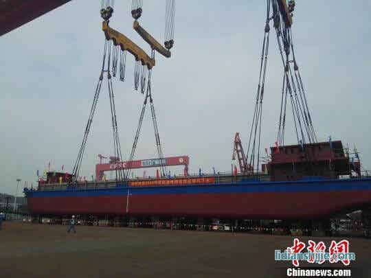 千噸級純電動船在廣船國際下水