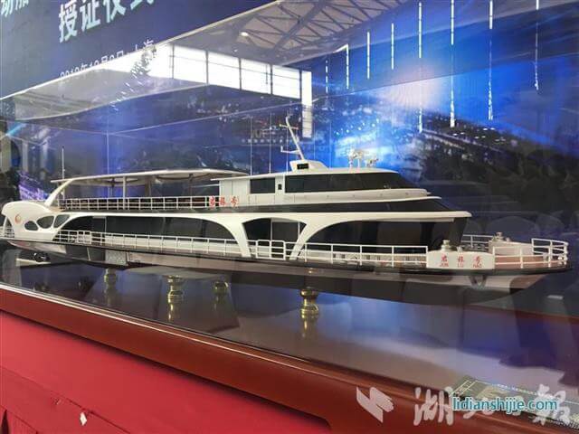 國內首艘純鋰電客船