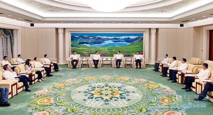 綁定共和國長子，比亞迪與一汽集團合資投建電池項目